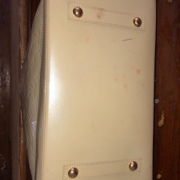 Nice lv bag cream - Picture 5 of 7